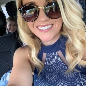 Meet your Posher, Jackie